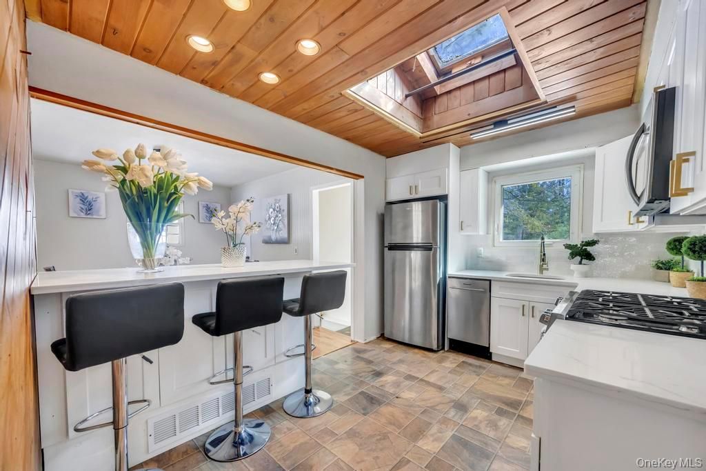 Photo of 1175 Old Nichols Road, Islandia, NY 11749 (MLS # 959344)