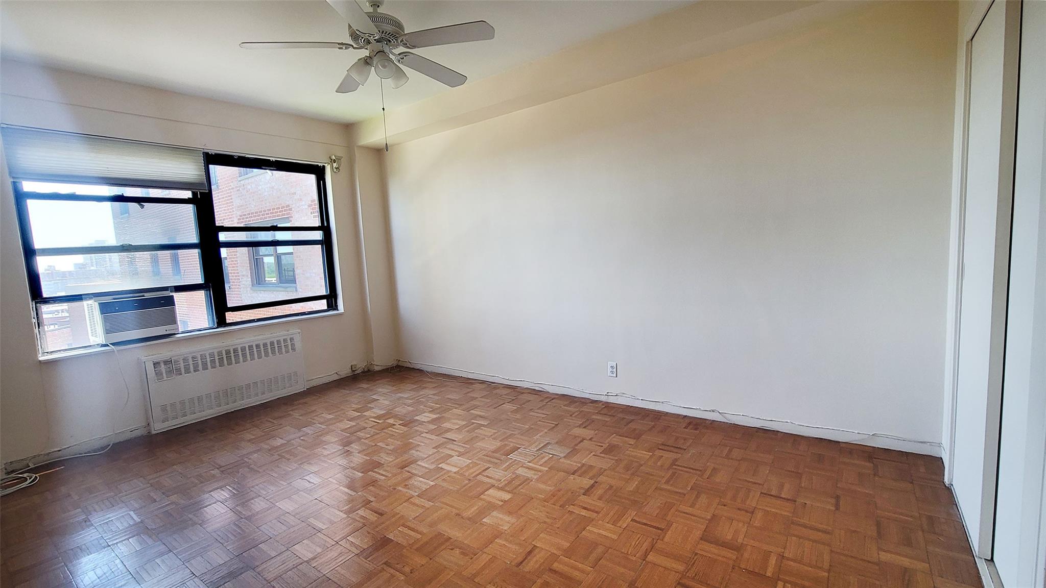 99-72 66rd Rd #7AA, Rego Park, New York image 13