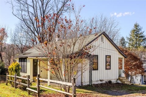 MLS: 850230