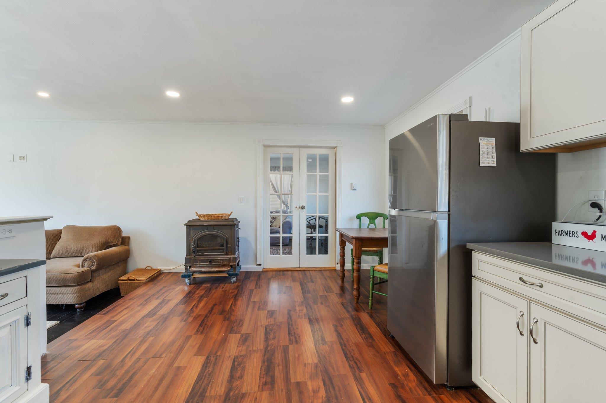 86 Gerald Street, Riverhead, New York image 9