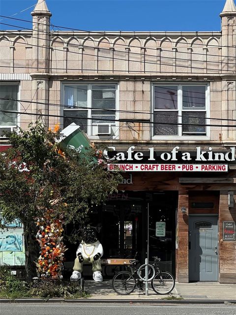 255-13 Northern Boulevard Little Neck NY 11362