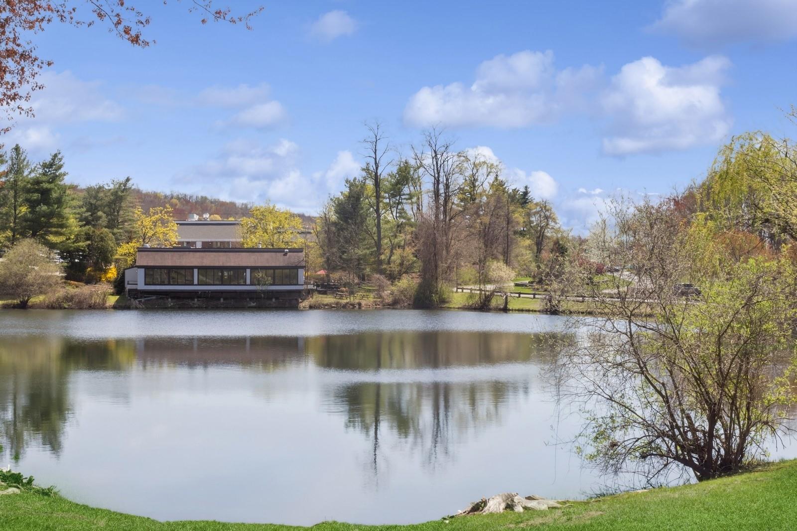 452 Heritage Hills Hls #D, Somers, New York image 37