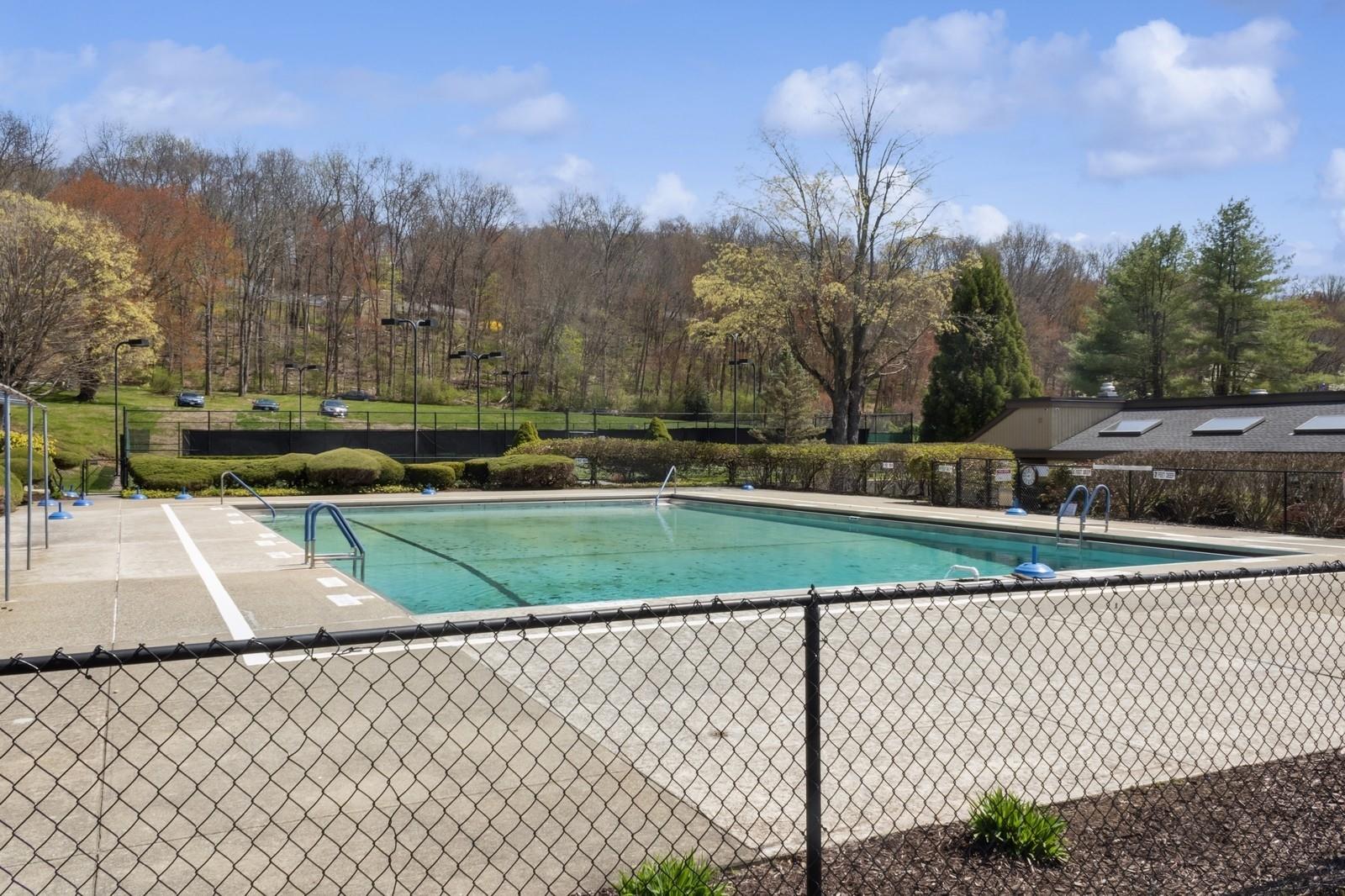 452 Heritage Hills Hls #D, Somers, New York image 31