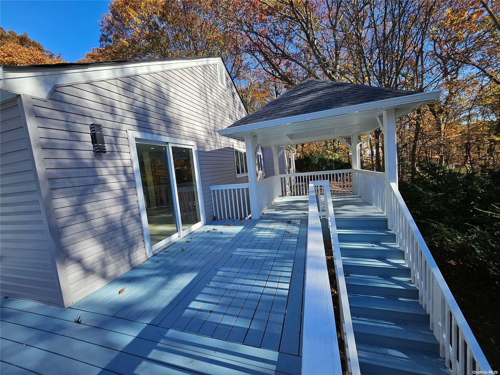 21 Lodge Lane, Port Jefferson, New York image 35