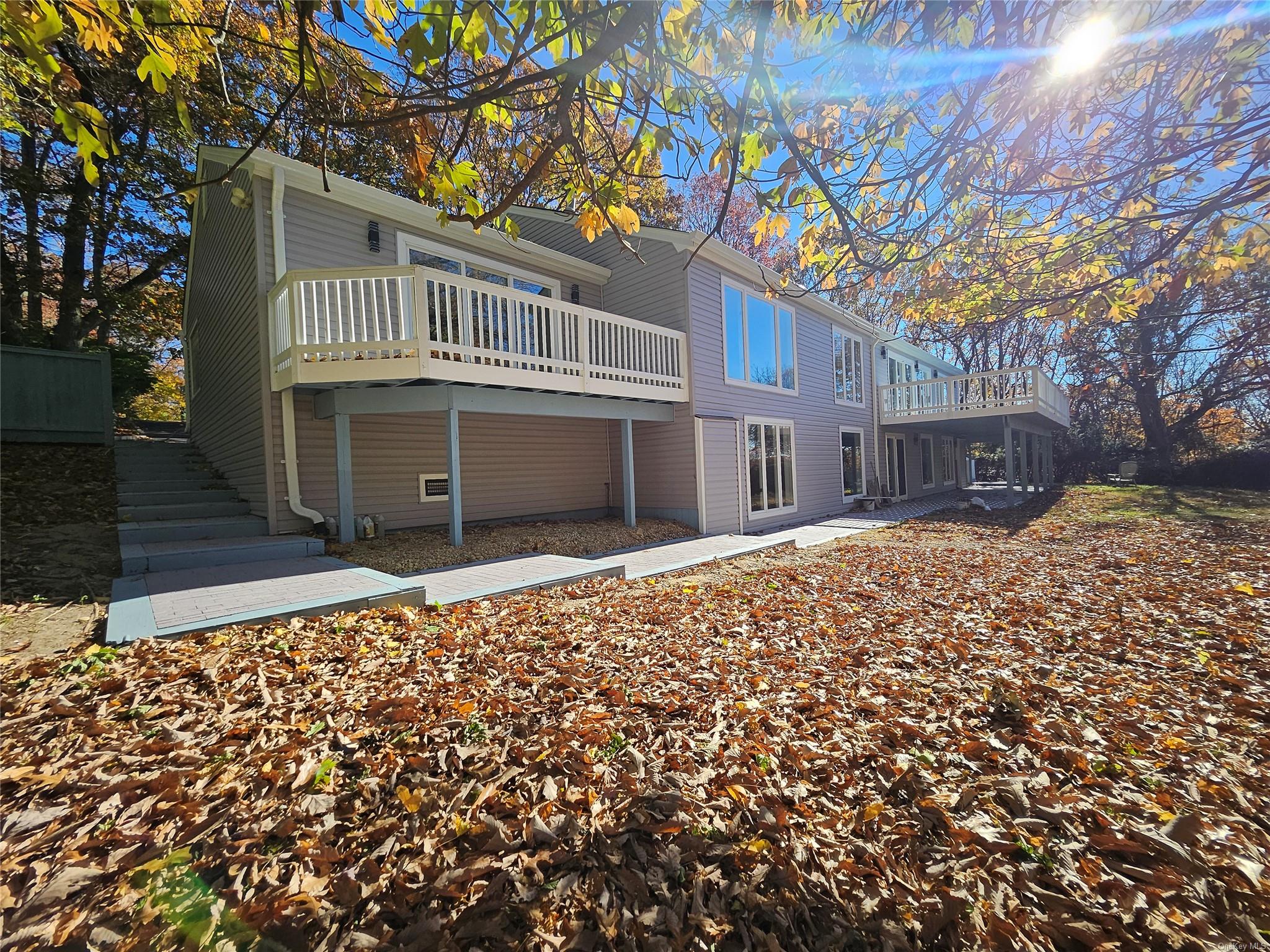 21 Lodge Lane, Port Jefferson, New York image 38