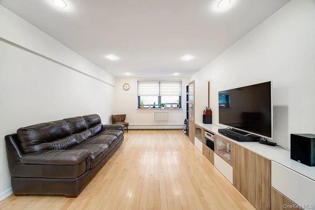 Photo of 99-05 59th Avenue #2A, Corona, NY 11368 (MLS # 982718)