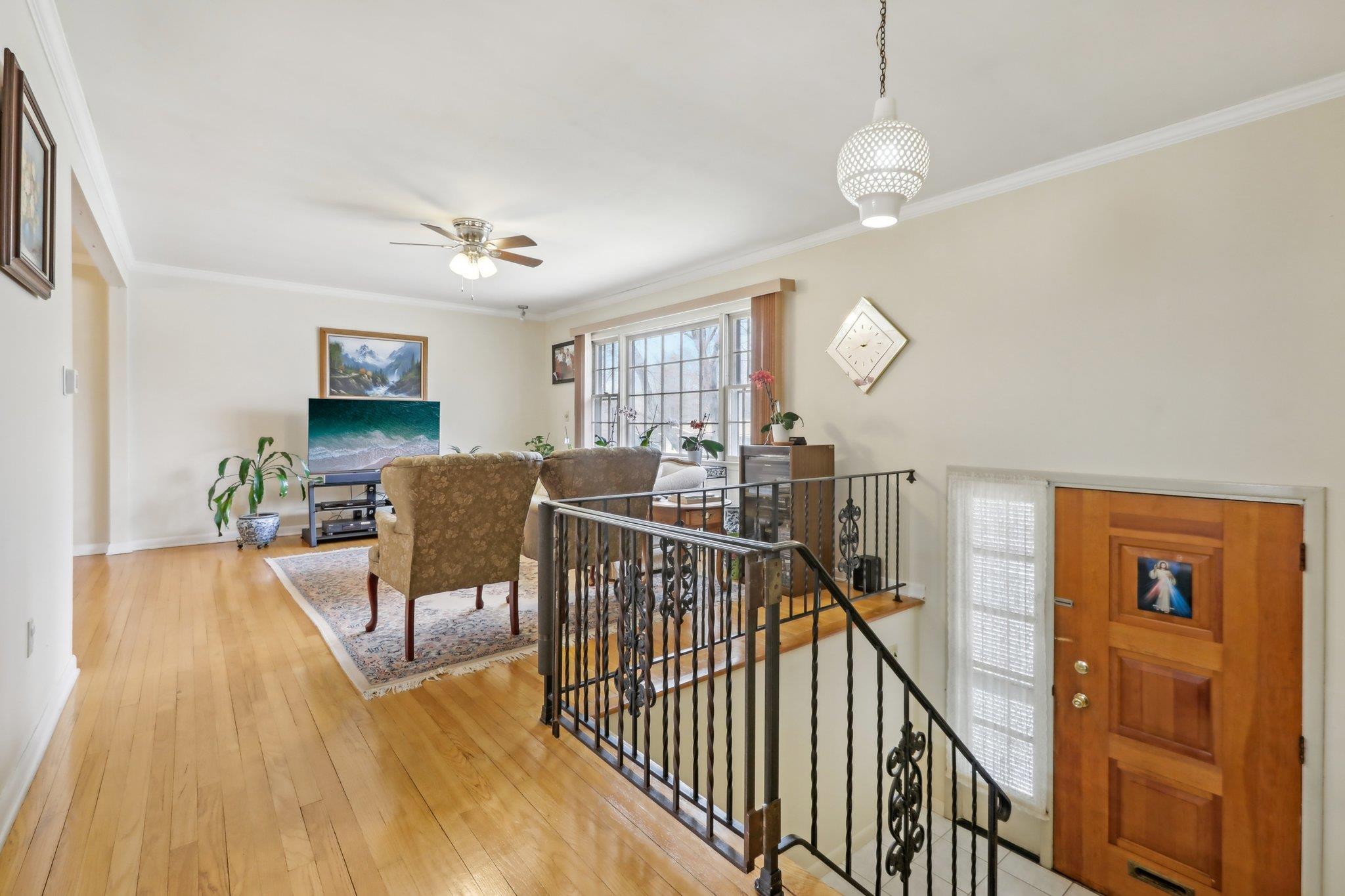 32 Harmony Road, Spring Valley, New York image 2