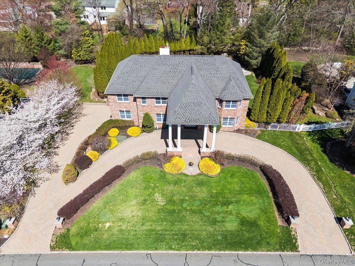 33 King Arthur Court