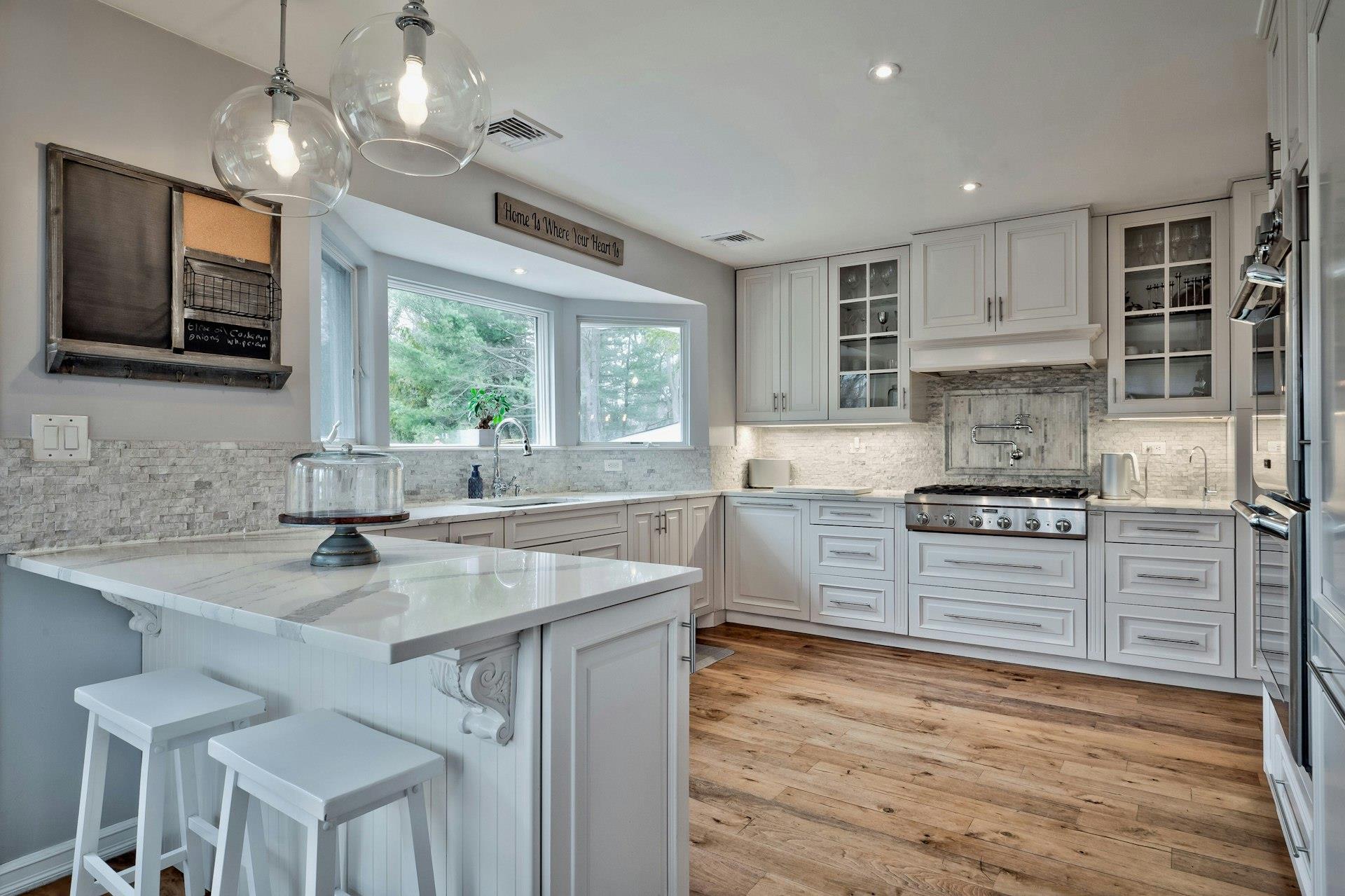 6 Landview Drive, Dix Hills, New York image 8