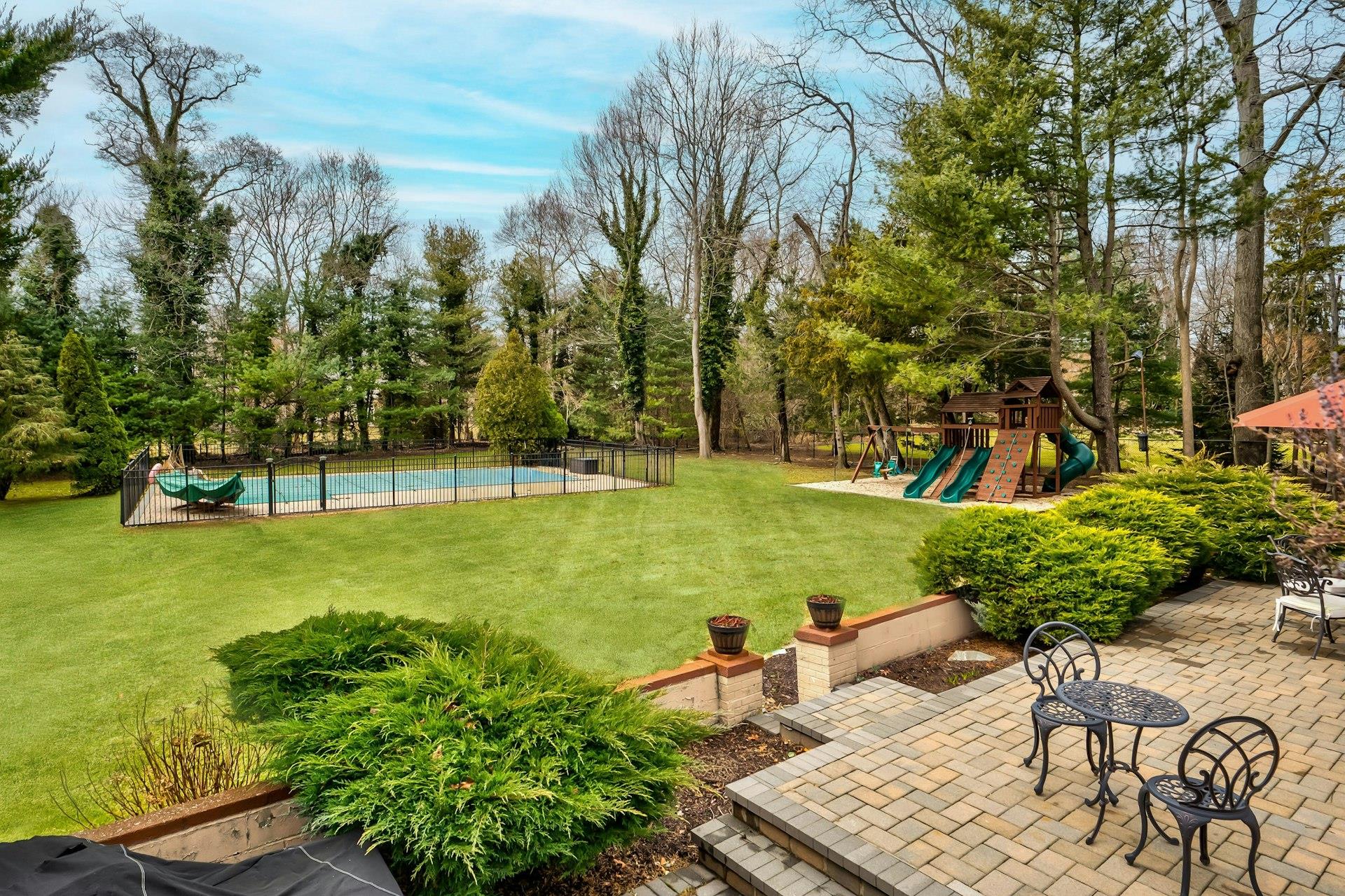 6 Landview Drive, Dix Hills, New York image 27
