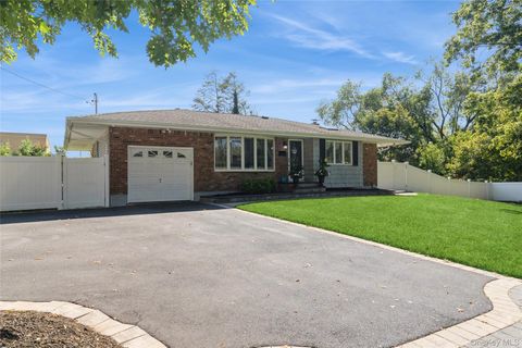 63 Hedgerow Lane Commack NY 11725