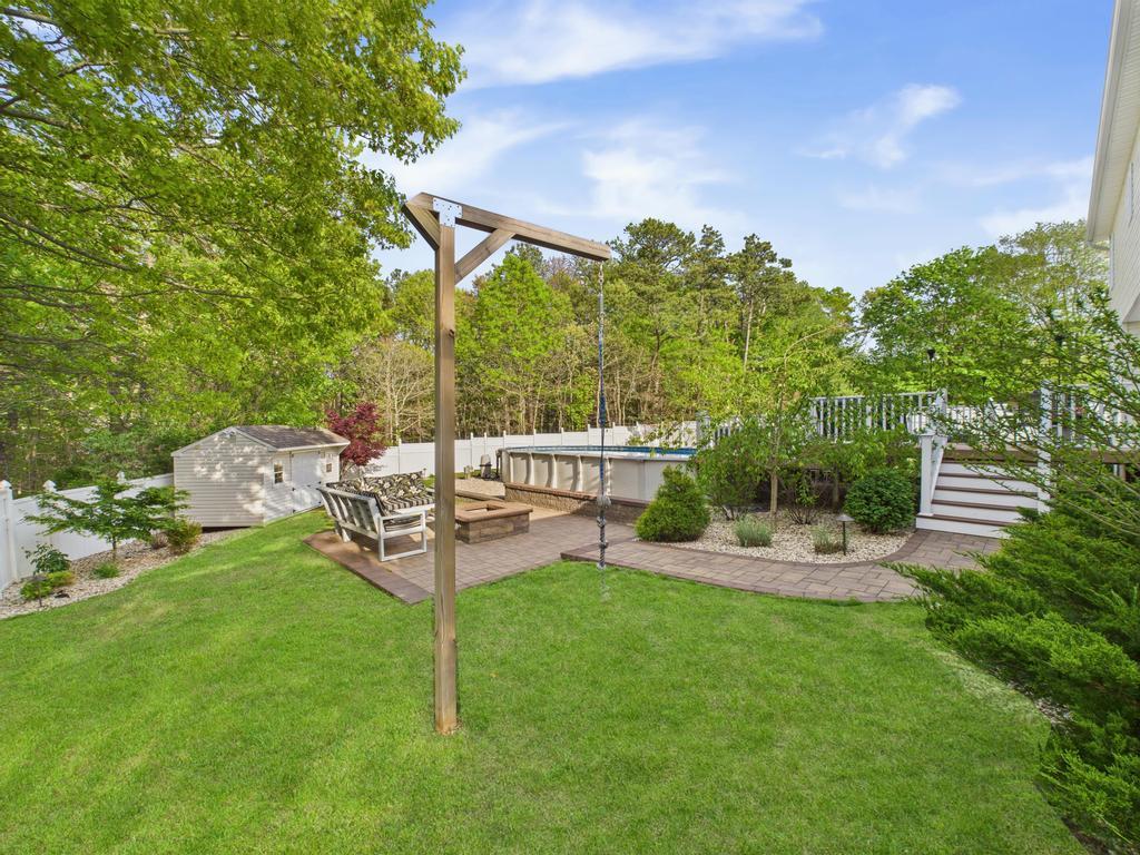 87 Lambert Avenue, Mastic, New York image 35