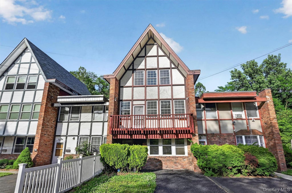 Photo of 126 Halgren Crescent, Haverstraw, NY 10927 (MLS # 1004813)