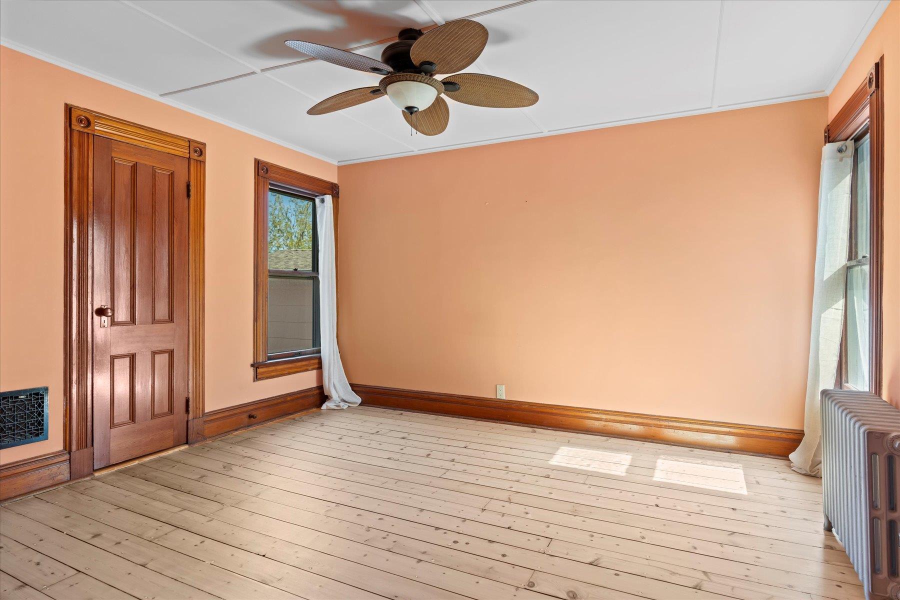 604 Main Street, Greenport, New York image 24