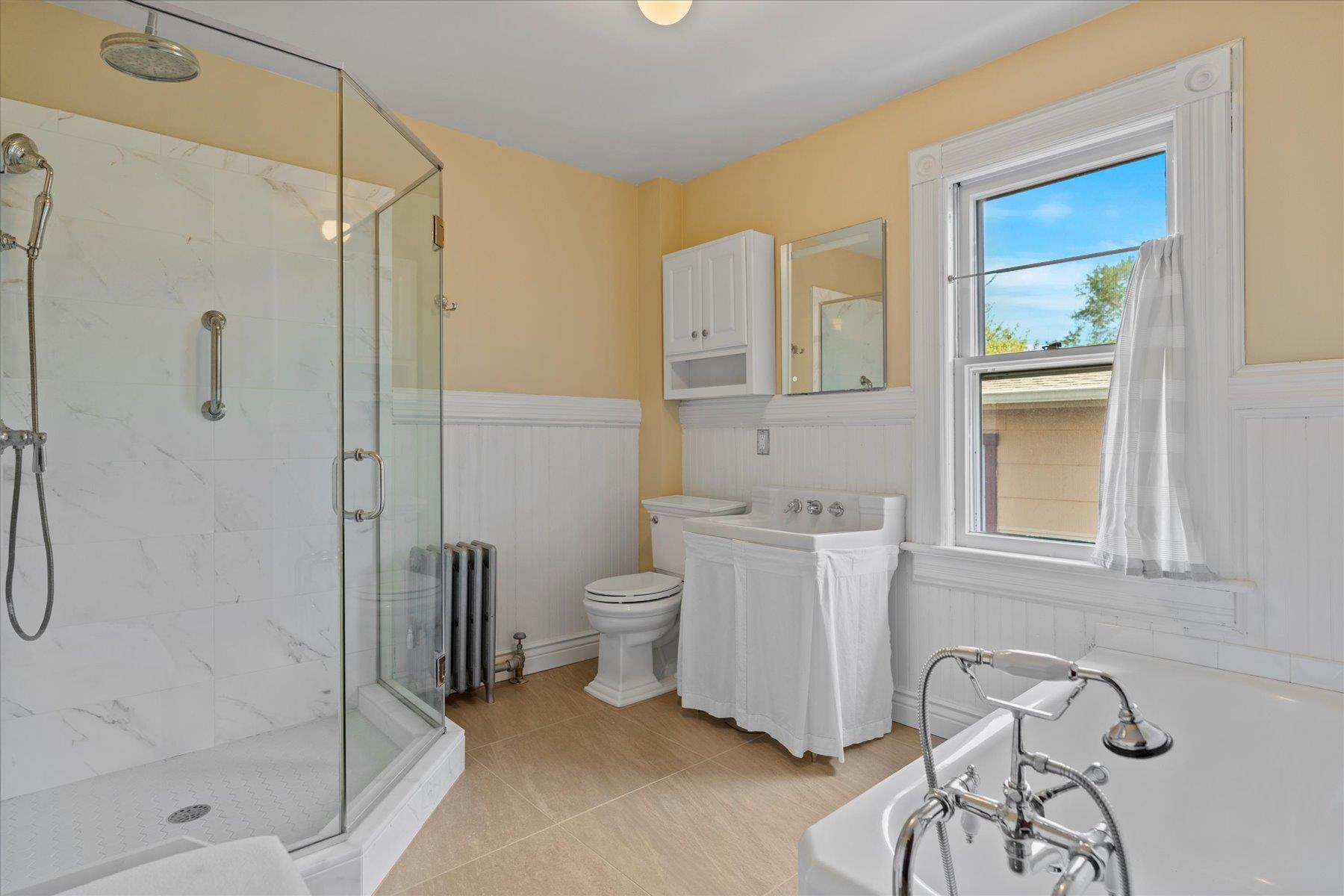 604 Main Street, Greenport, New York image 26