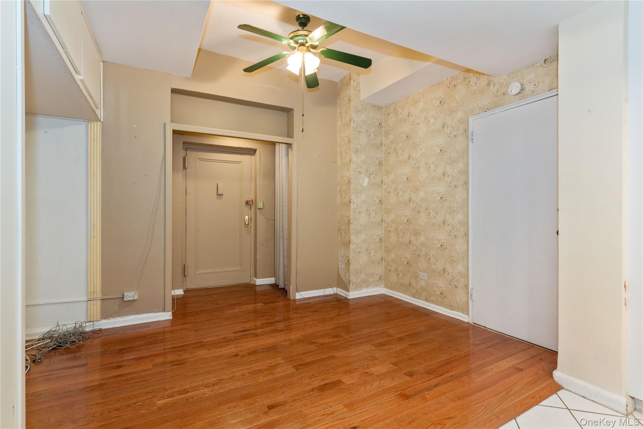 10420 68th Drive AA01