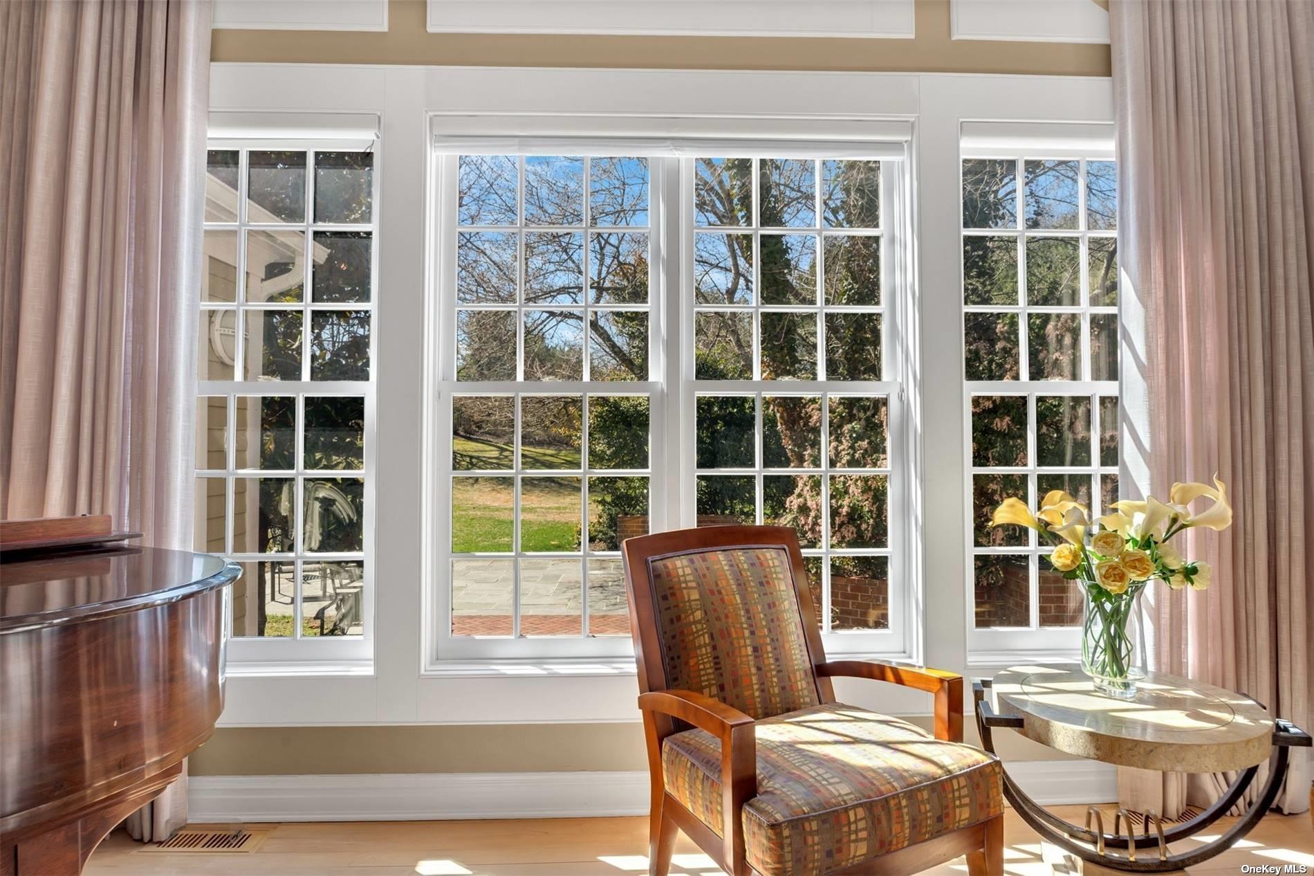 16 W Stone Hill Drive, Manhasset, New York image 11
