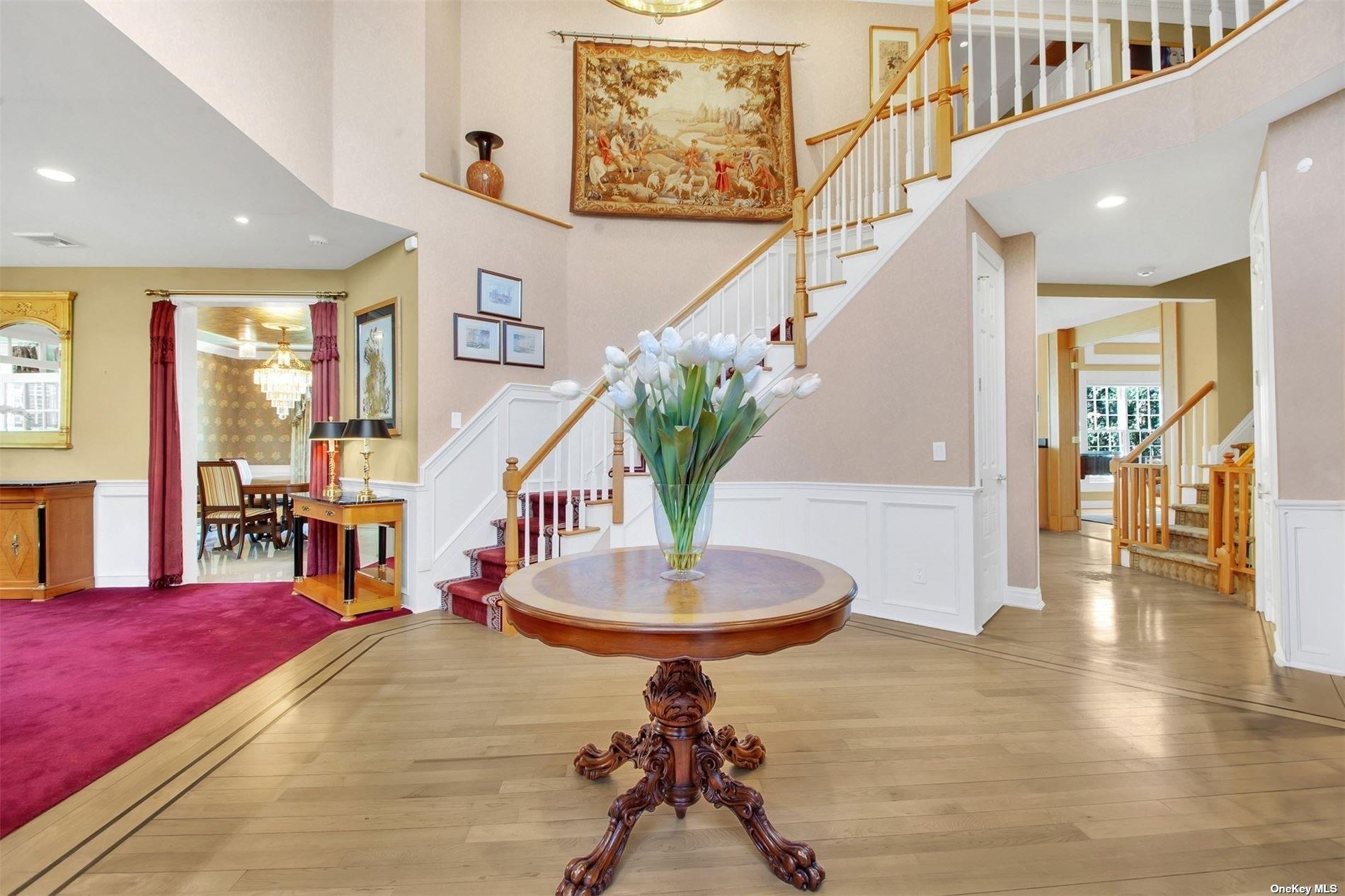 16 W Stone Hill Drive, Manhasset, New York image 3