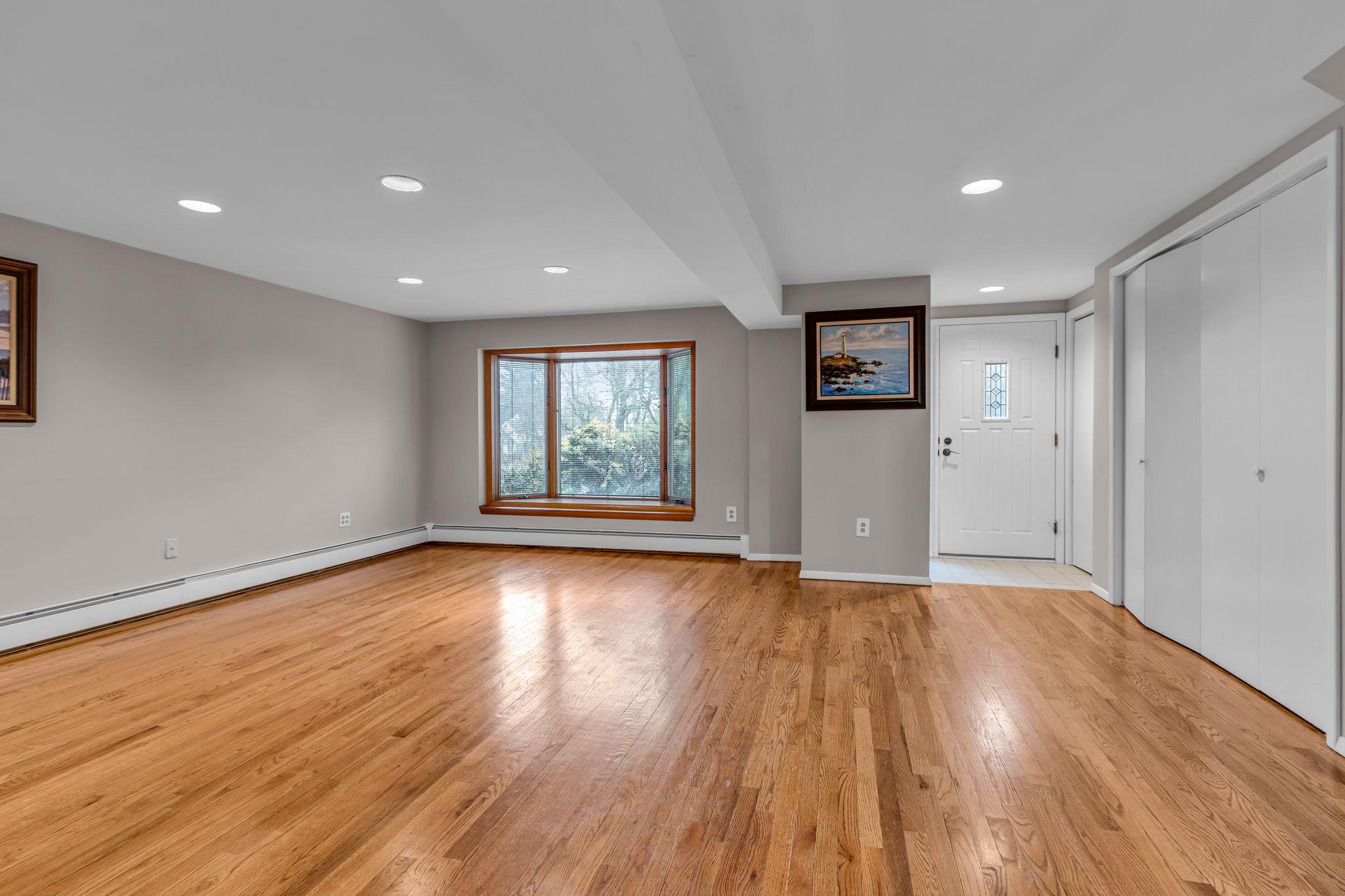 2 Homestead Lane, New City, New York image 3