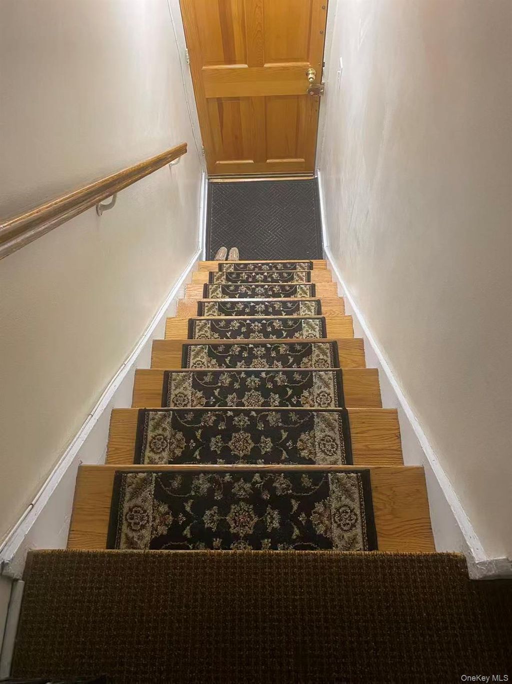 Photo of 6912 138th Street St #B, Kew Garden Hills, NY 11367 (MLS # 952286)