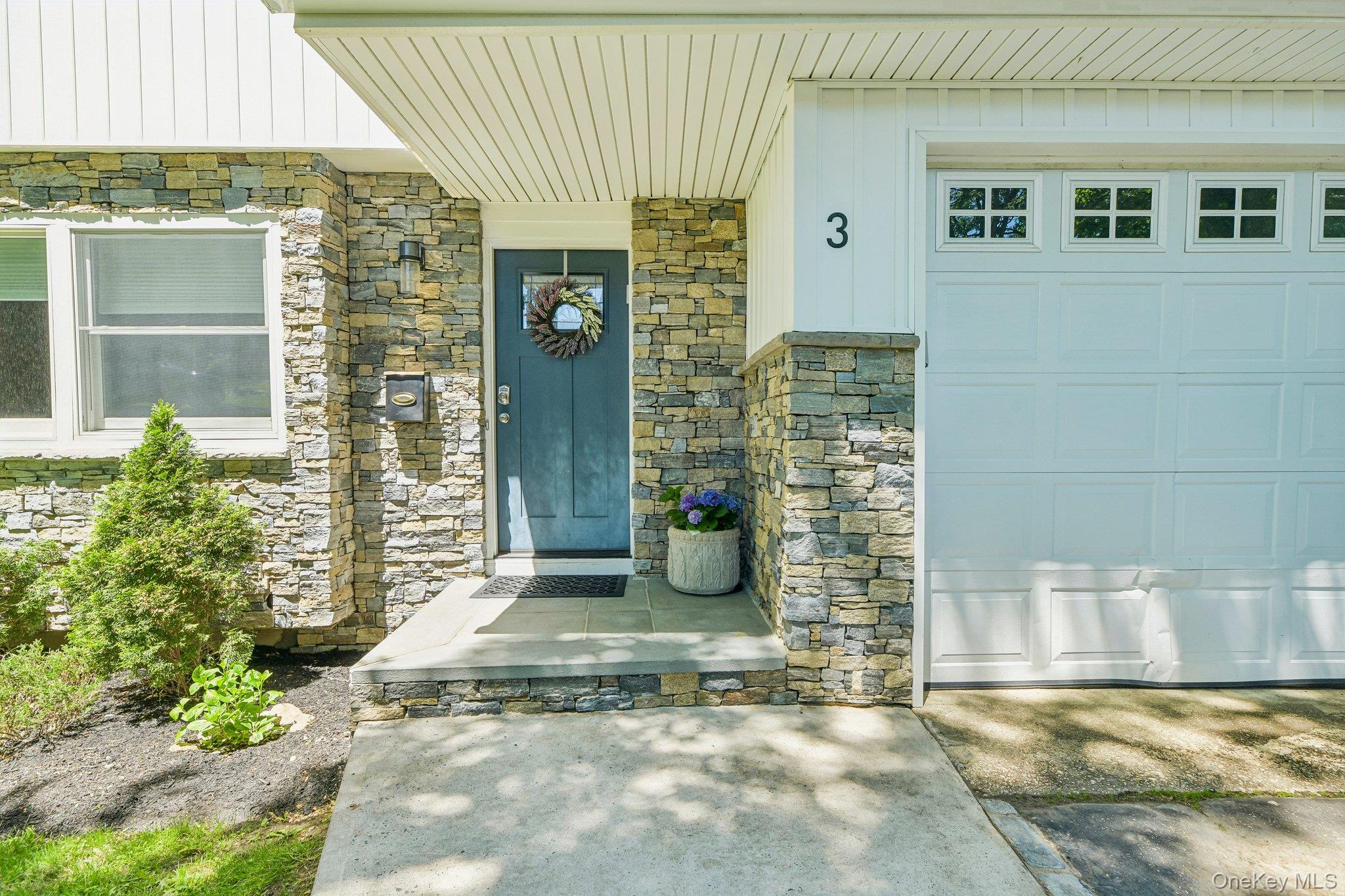 3 Walnut Place