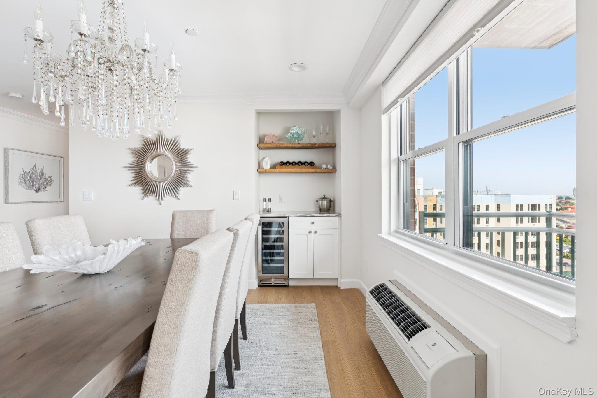 Long Beach, New York 11561, United States, 2 Bedrooms Bedrooms, ,2 BathroomsBathrooms,Residential,Active,185476