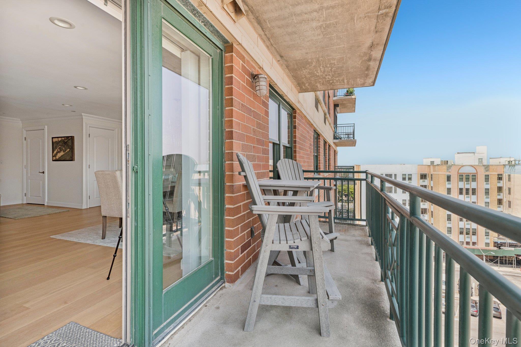 Long Beach, New York 11561, United States, 2 Bedrooms Bedrooms, ,2 BathroomsBathrooms,Residential,Active,185476