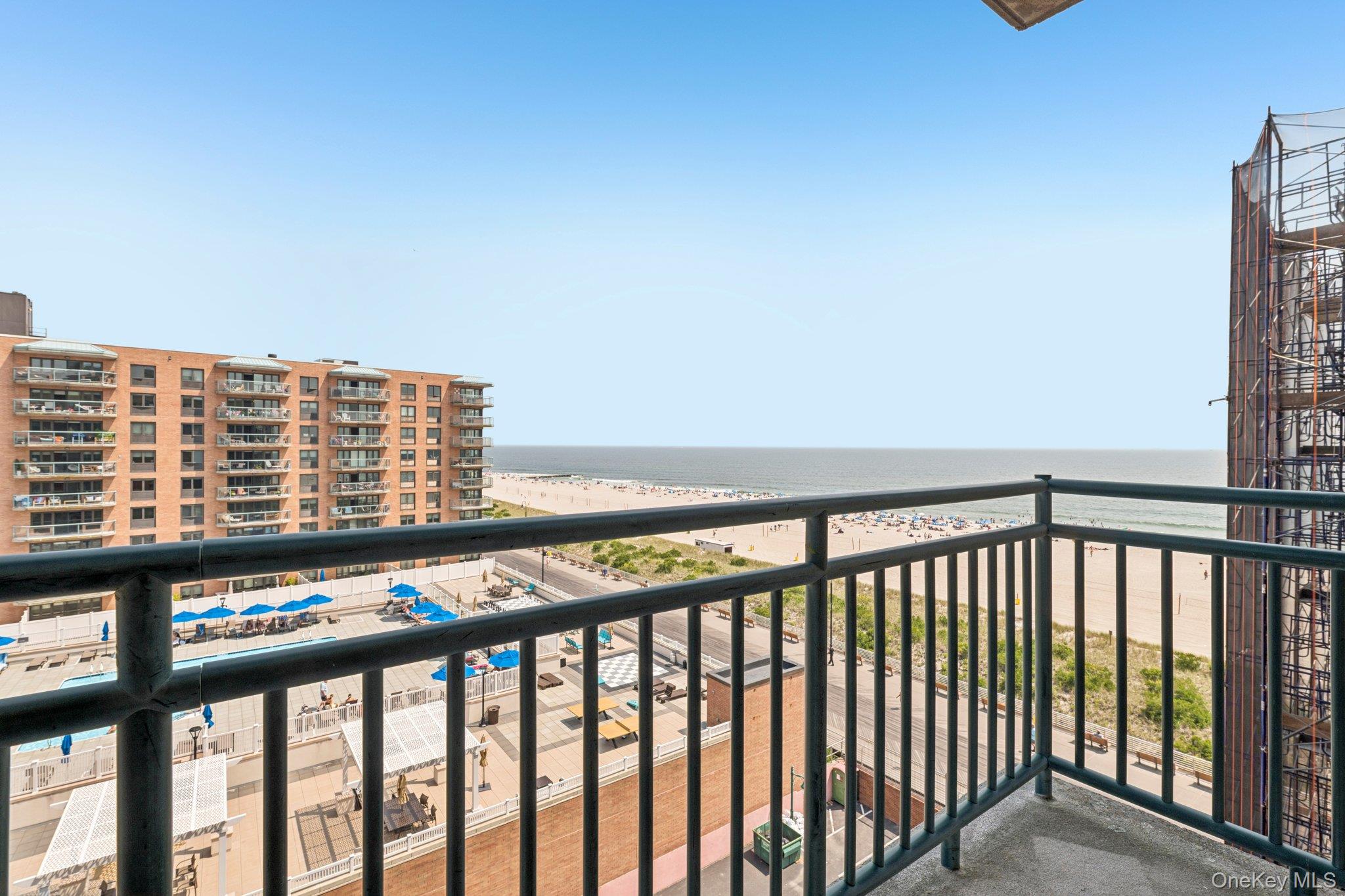 Long Beach, New York 11561, United States, 2 Bedrooms Bedrooms, ,2 BathroomsBathrooms,Residential,Active,185476