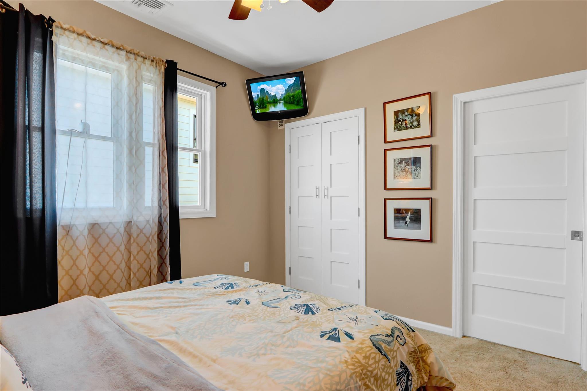30 Smith Street, Patchogue, New York image 22