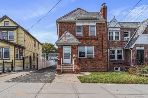 Photo of 90-36 Francis Lewis Boulevard, Queens Village, NY 11428 (MLS # 919766)