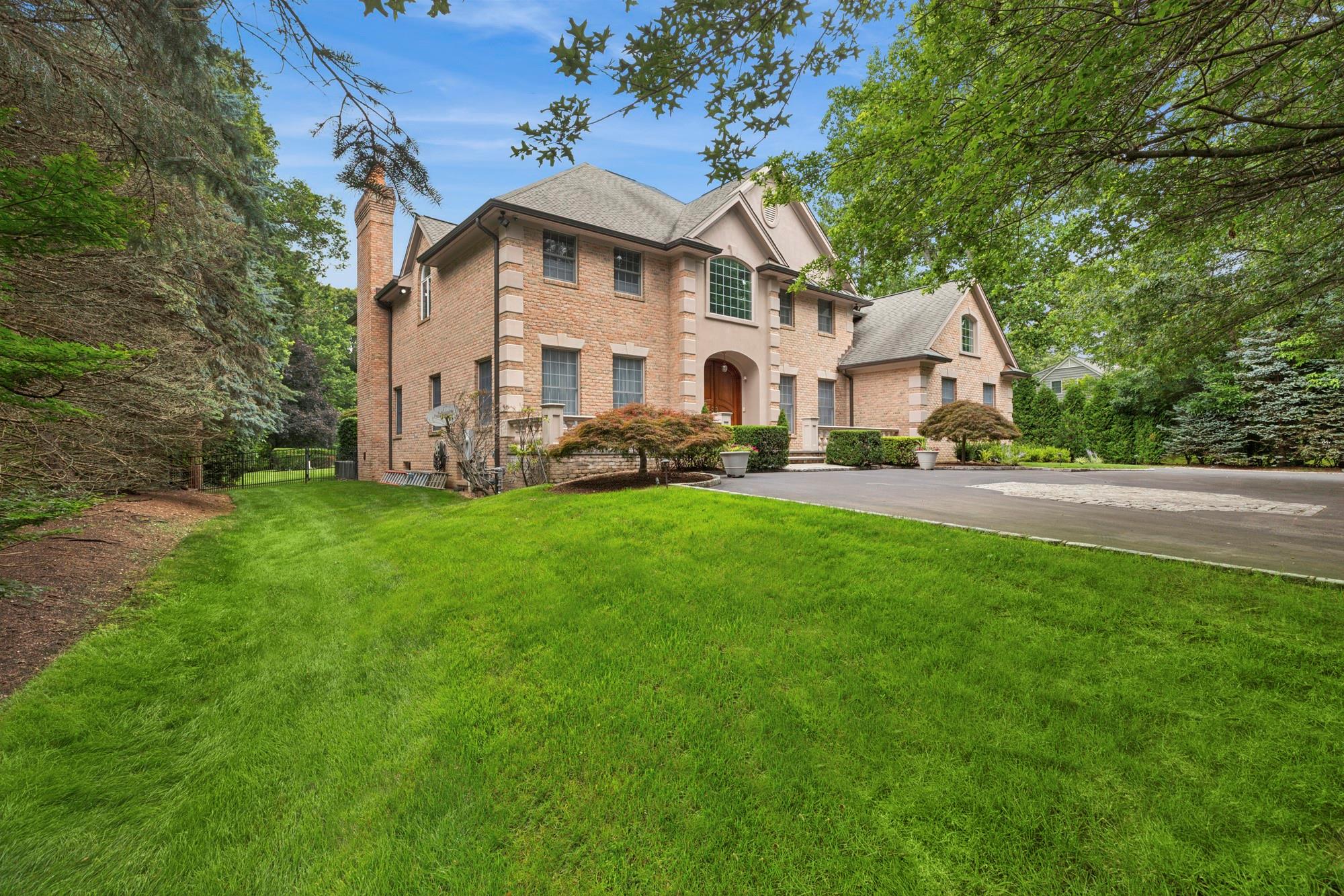 184 High Farms Road