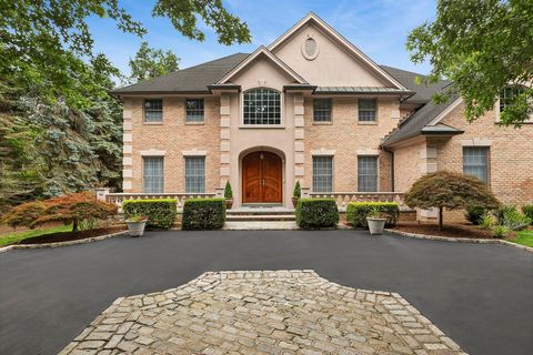184 High Farms Road Glen Head NY 11545