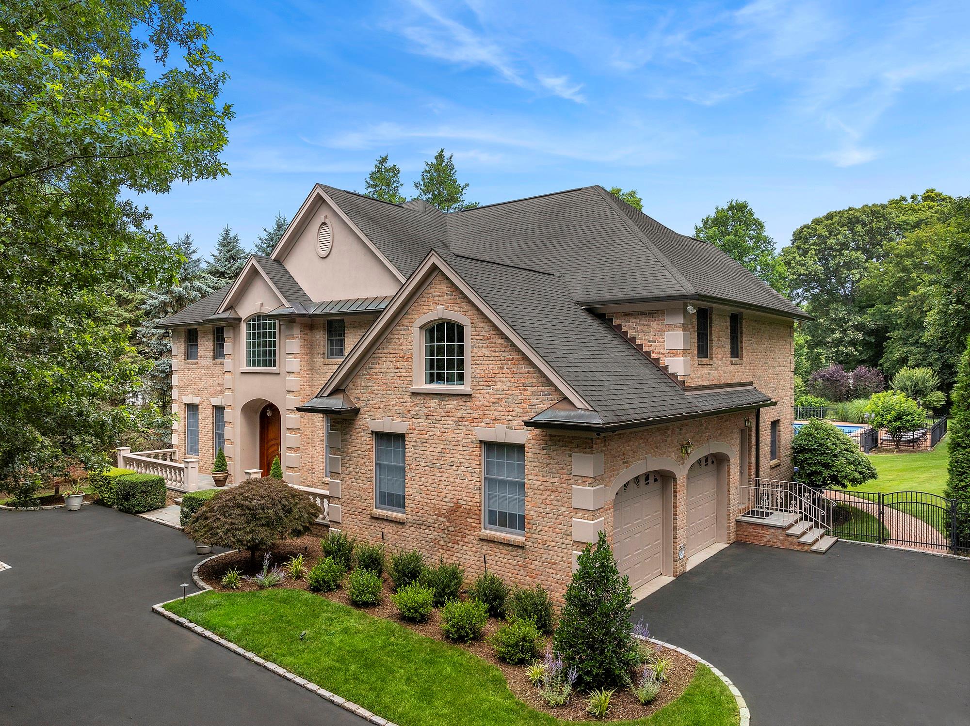 184 High Farms Road