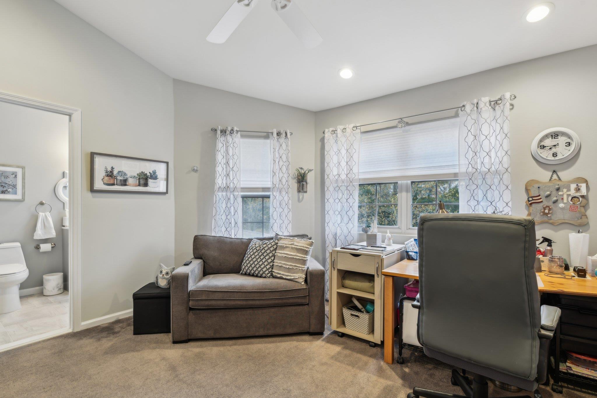 13 Commodore Circle, Port Jefferson Station, New York image 10