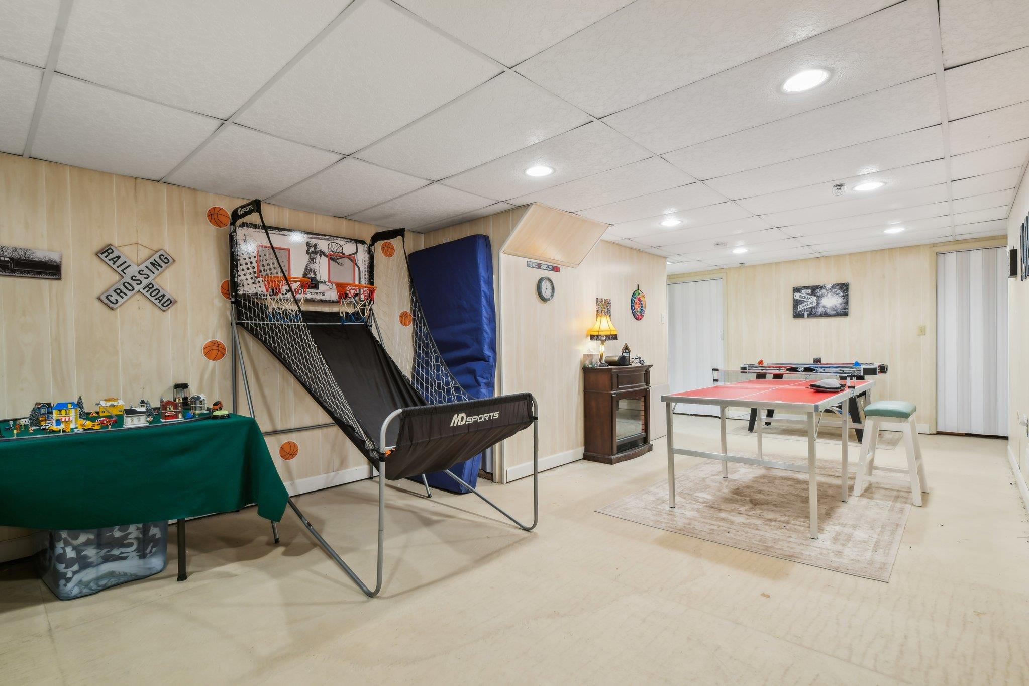 13 Commodore Circle, Port Jefferson Station, New York image 19