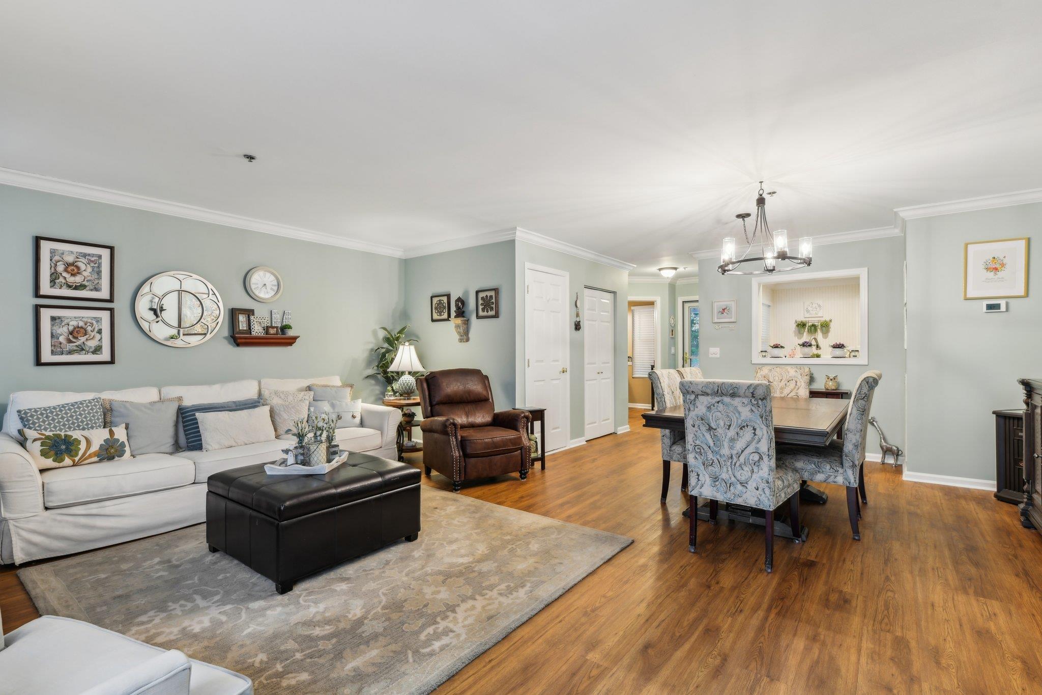 13 Commodore Circle, Port Jefferson Station, New York image 2