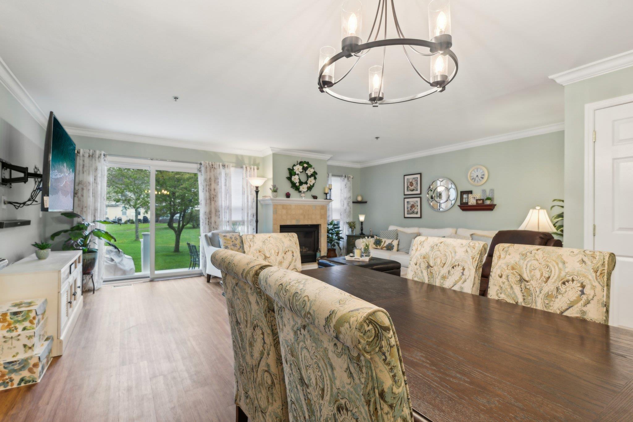 13 Commodore Circle, Port Jefferson Station, New York image 5