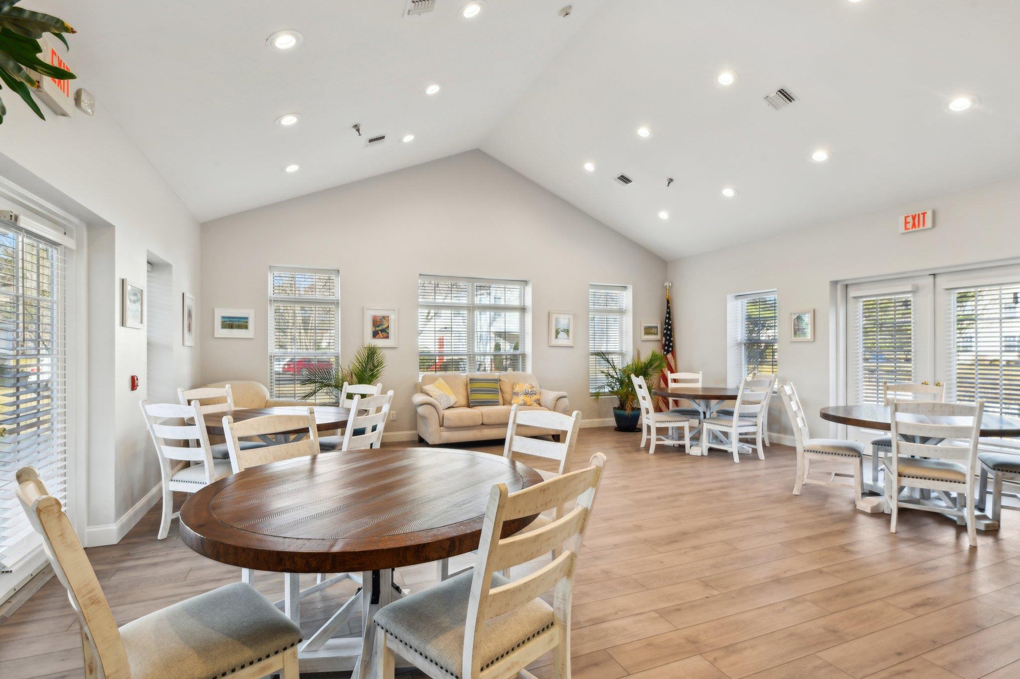 13 Commodore Circle, Port Jefferson Station, New York image 26