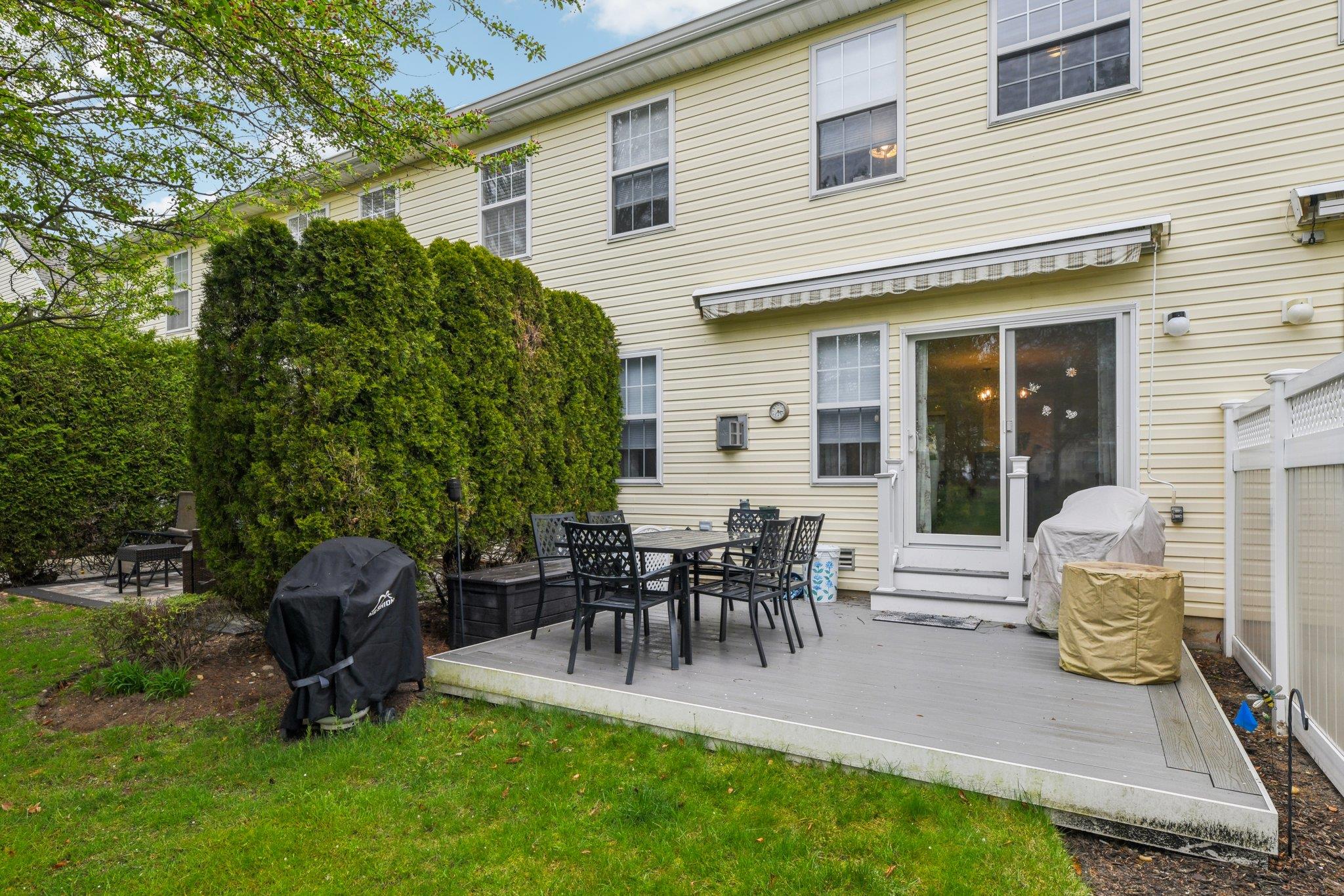 13 Commodore Circle, Port Jefferson Station, New York image 21