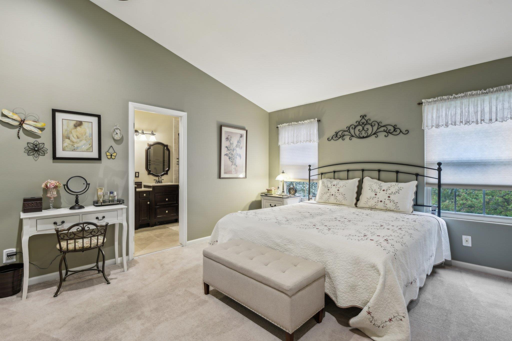 13 Commodore Circle, Port Jefferson Station, New York image 13