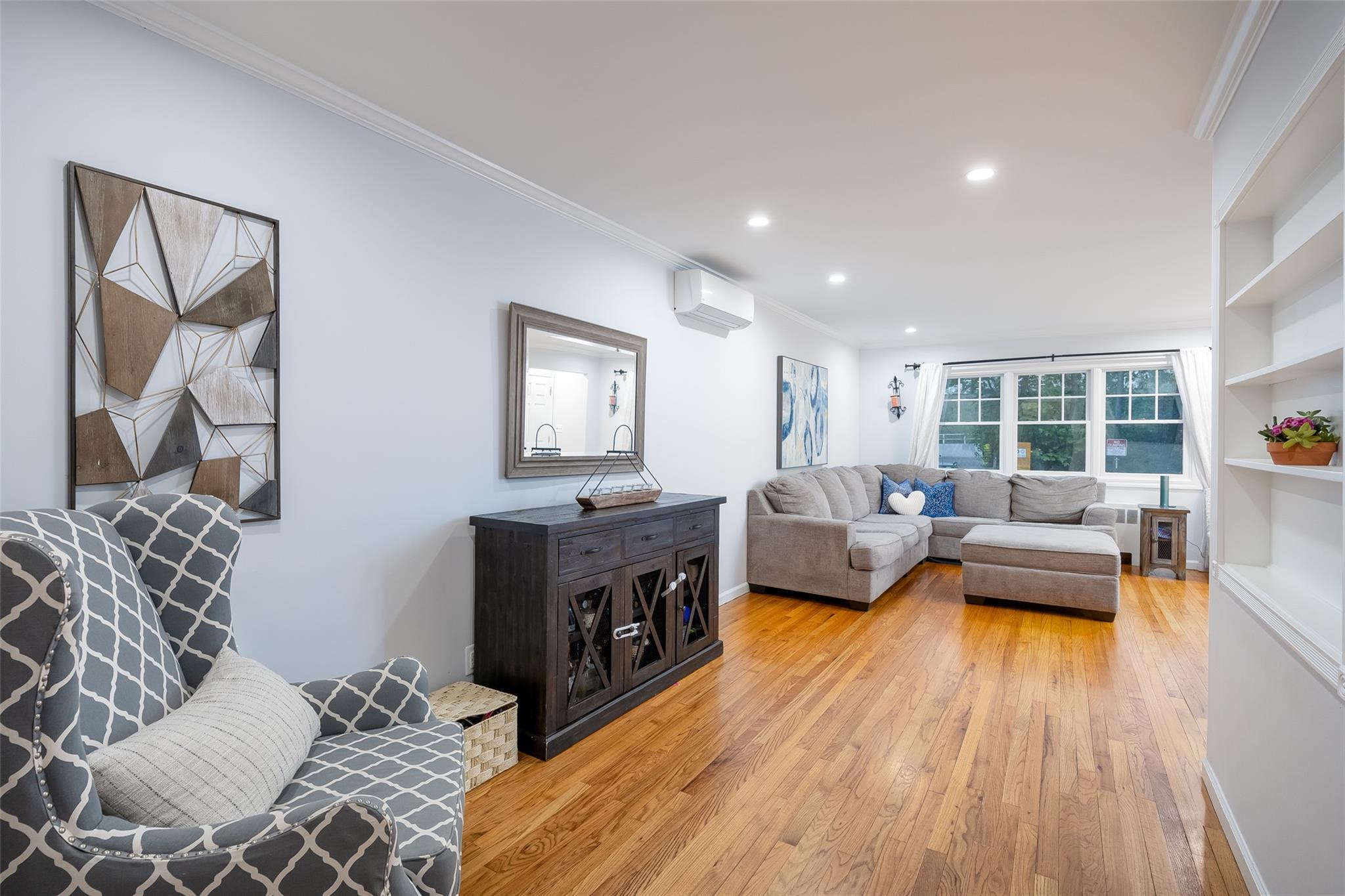 1885 Bedford Avenue
