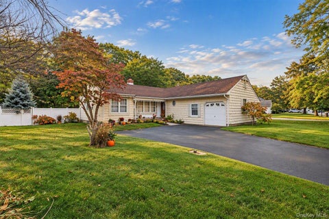 Photo of 11 Carston Street W, Selden, NY 11784 (MLS # 1061472)