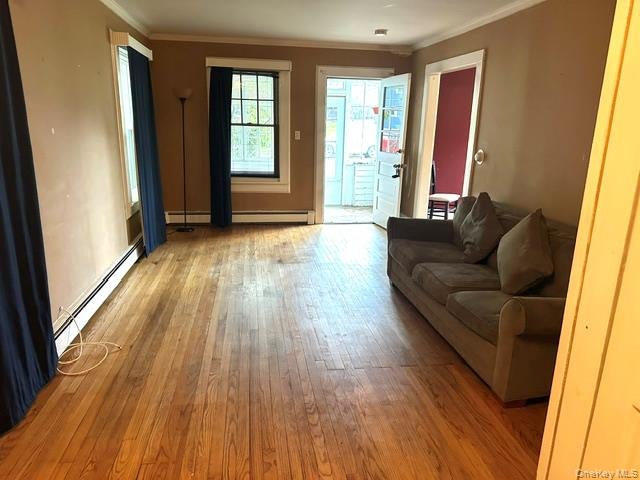 44 Davis Avenue