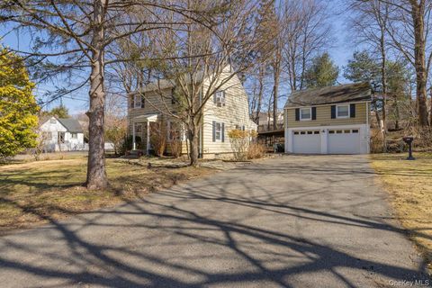Photo of 16 and 16A Brook Street, Suffern, NY 10901 (MLS # 968720)
