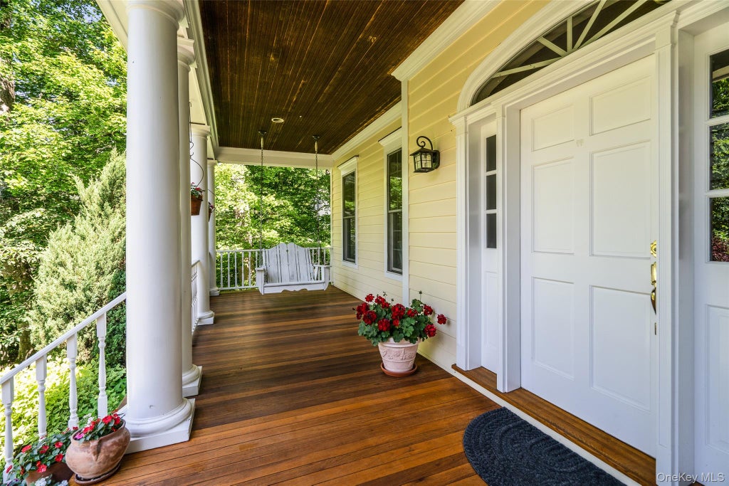 Photo of 48 PARK Lane, West Harrison, NY 10604 (MLS # 1040134)