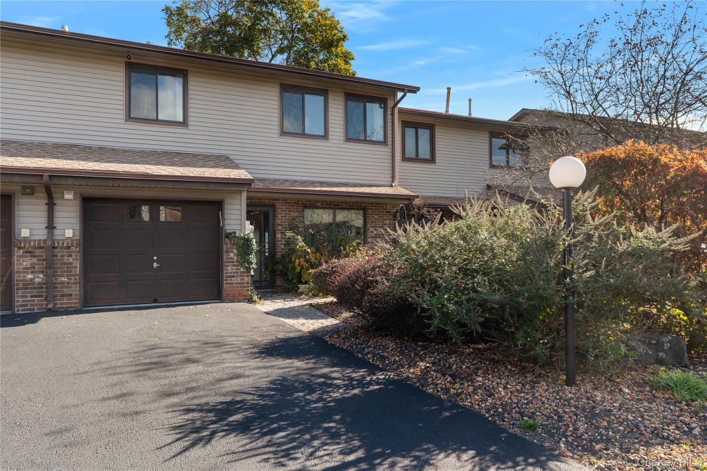 Photo of 713 Hewitt Lane, New Windsor, NY 12553 (MLS # 1063870)