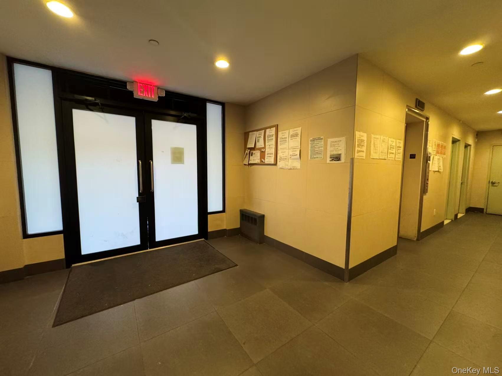 9106 Whitney Avenue 3A - Photo 3