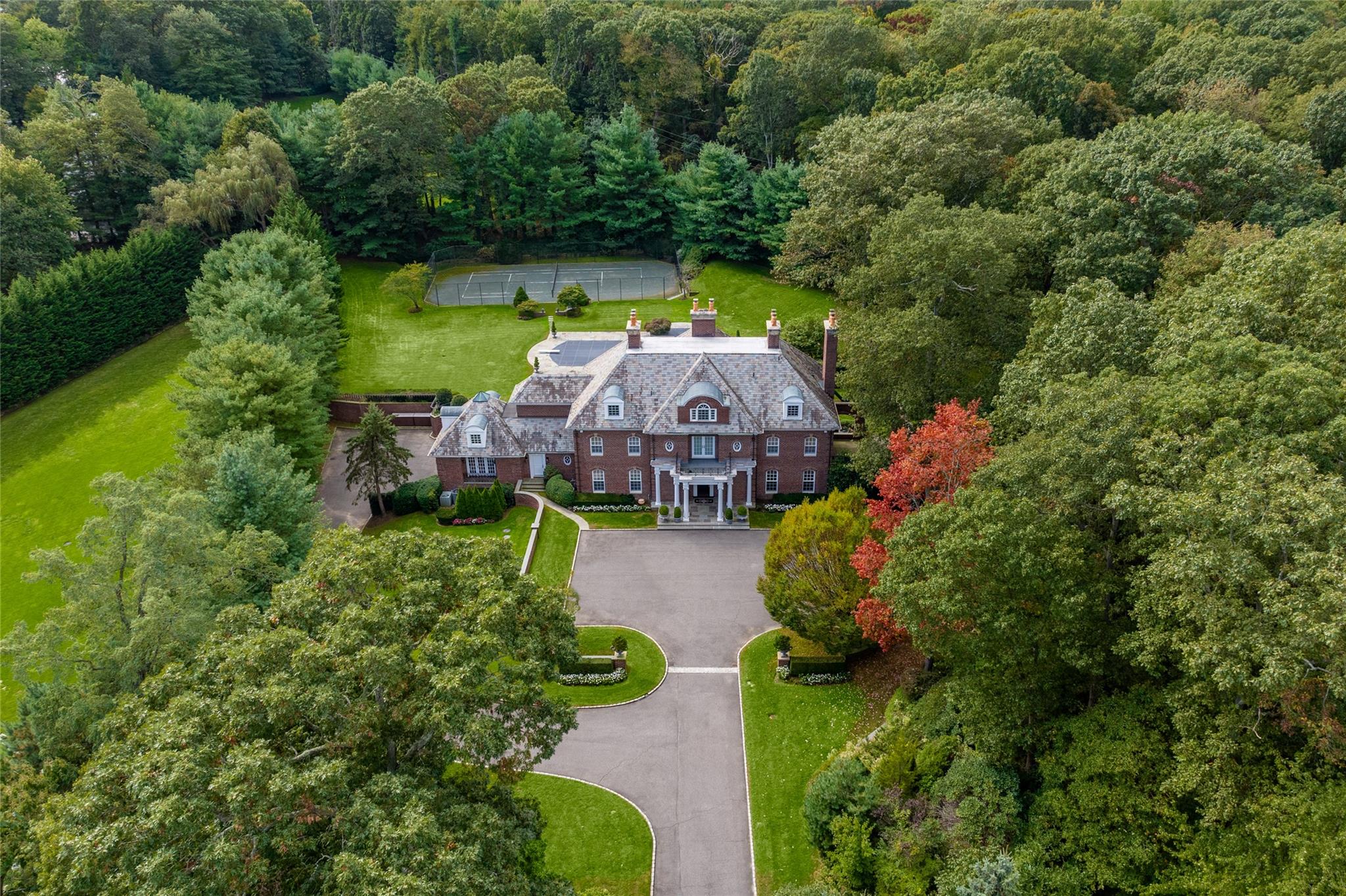 8 Vista Lane