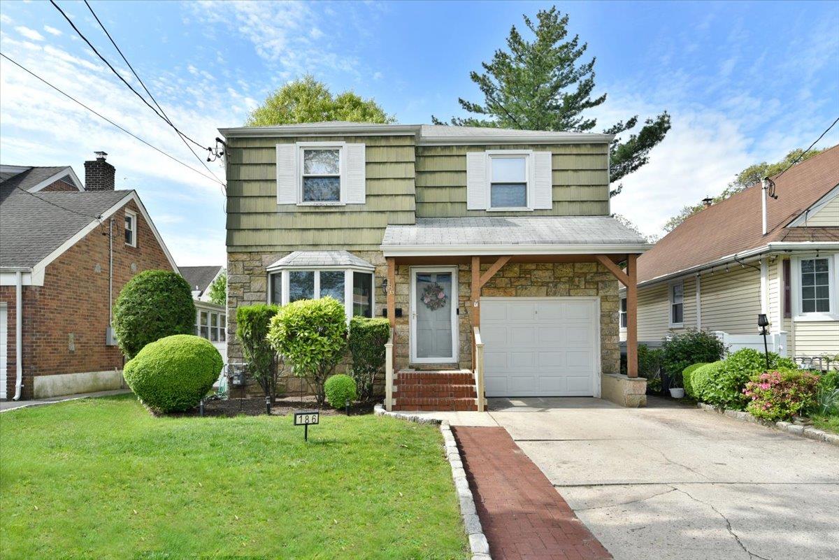 186 E Chester Street, Valley Stream, New York image 1