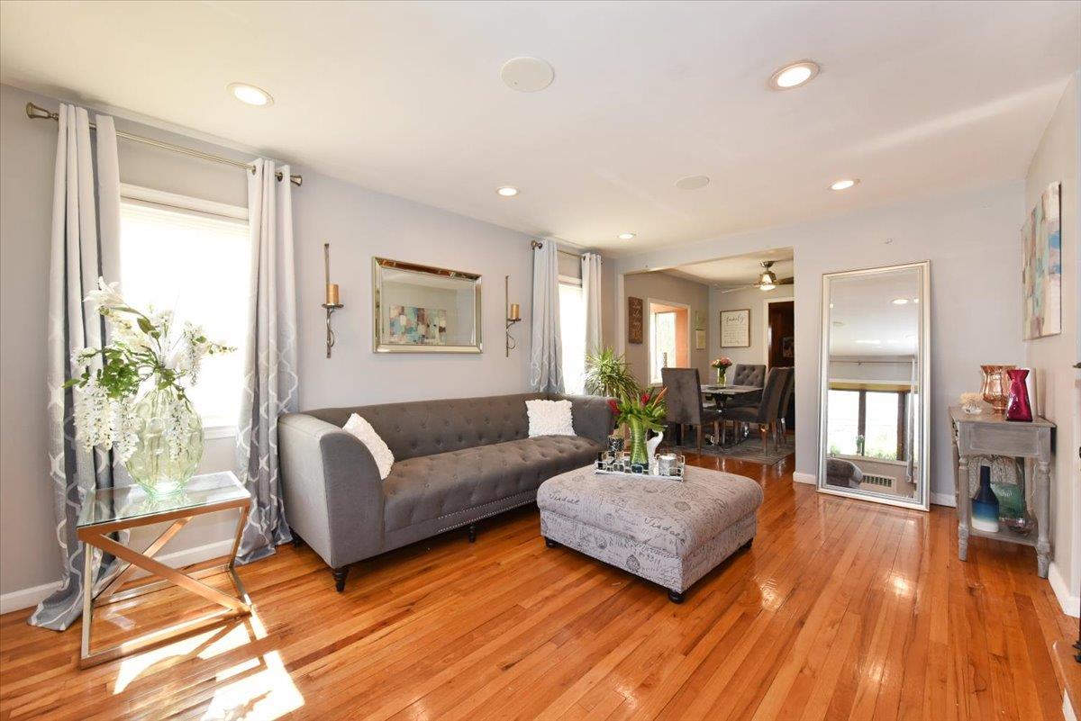 186 E Chester Street, Valley Stream, New York image 6